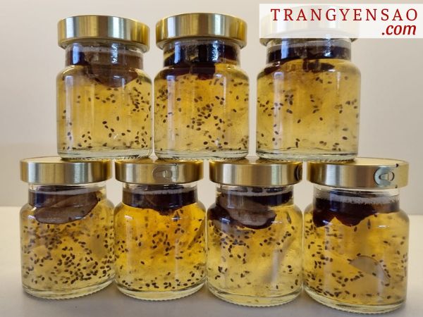 cách chưng yến với táo đỏ hạt chia