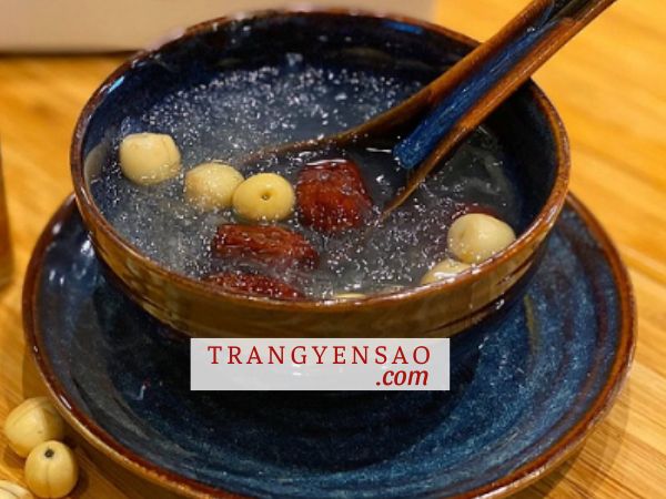 cách chưng yến với táo đỏ hạt sen