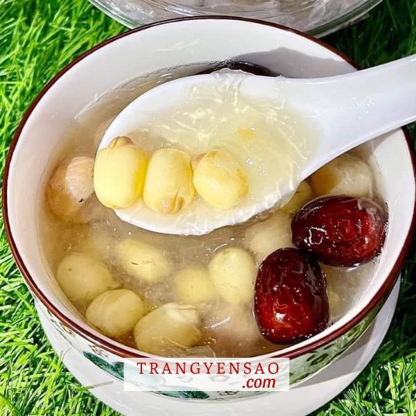 cách chưng yến với táo đỏ hạt sen