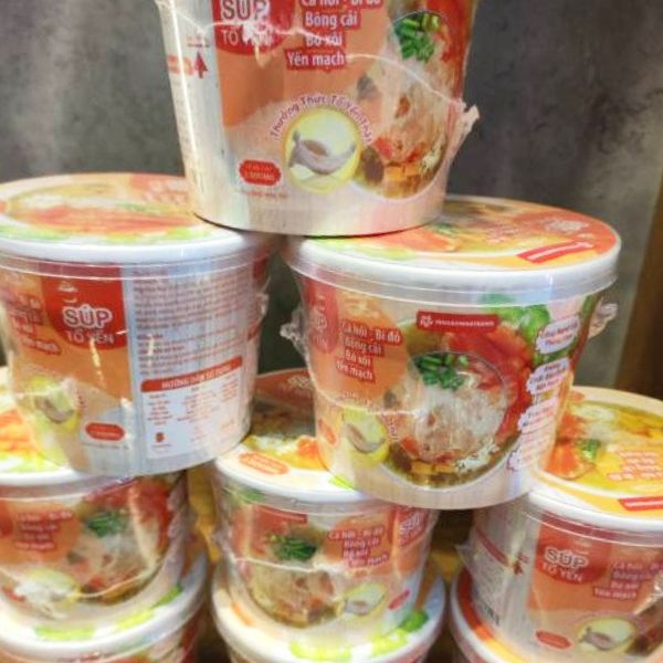 súp tổ yến cá hồi bí đỏ yến sào nha trang