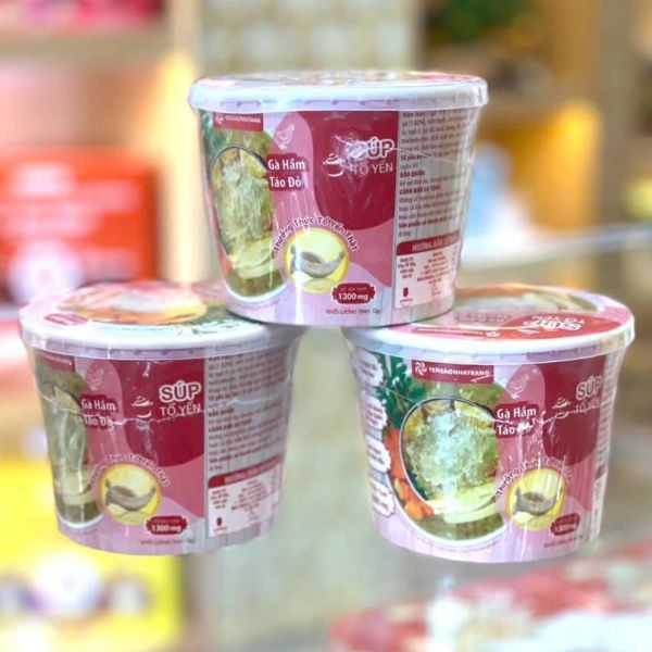 súp tổ yến gà hầm táo đỏ